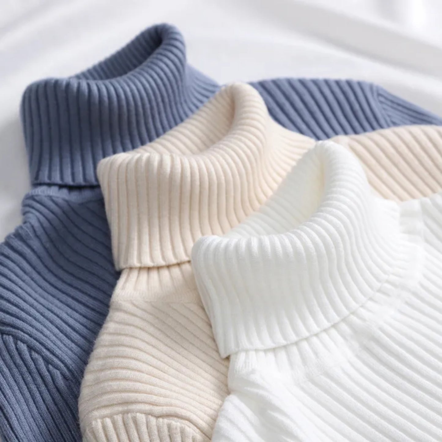 Daphnéa | Pull Col Roulé Pour Femme | Tricot Ribbé