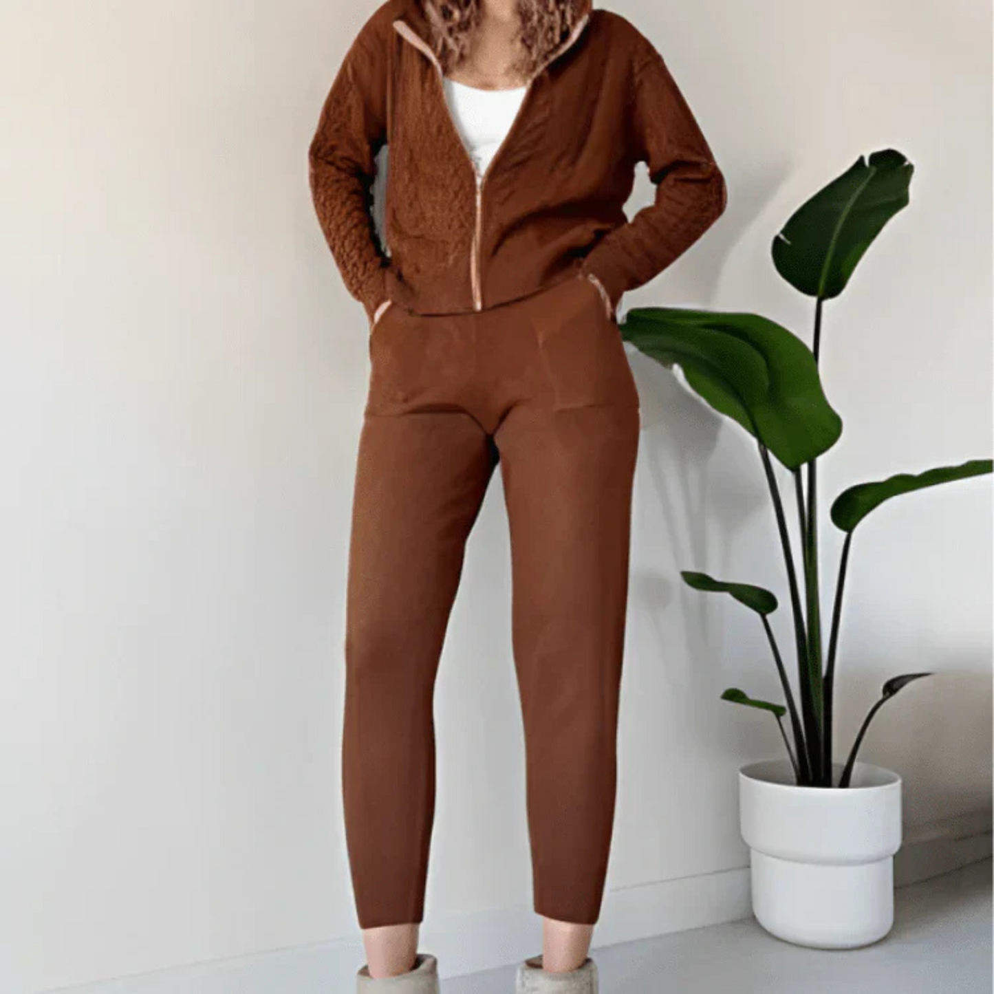 Nélina | Femme Ensemble Loungewear | Douceur et Chaleur Assurées