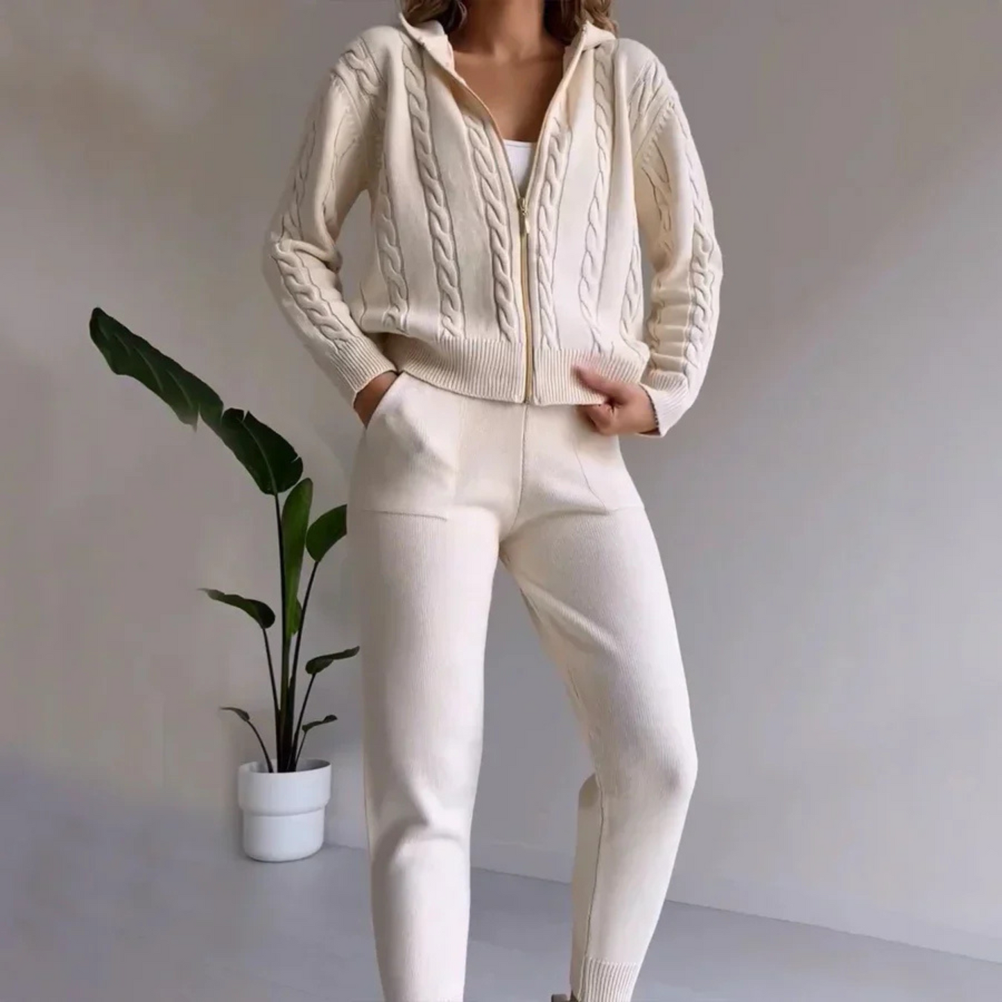 Nélina | Femme Ensemble Loungewear | Douceur et Chaleur Assurées