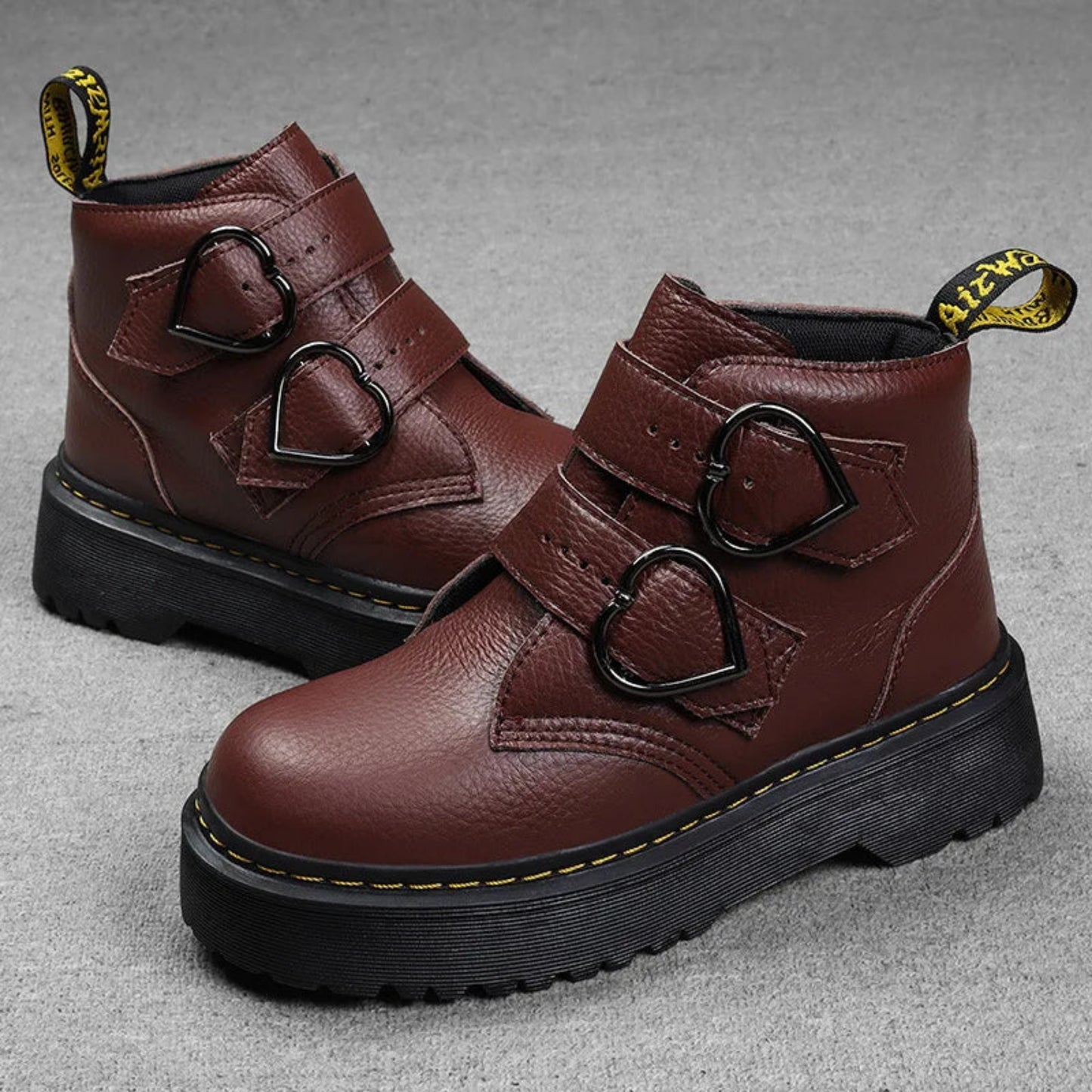Orléna | Bottines Plates Pour Femme | Boucles Cœur