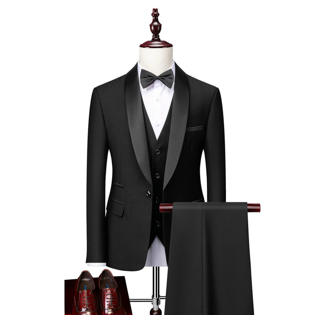 Costume 3 Pièces pour Homme | Slim Fit, Formel & Habillé adapté aux tenues polyvalentes.
