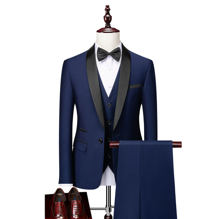 Costume 3 Pièces pour Homme | Slim Fit, Formel & Habillé adapté aux tenues polyvalentes.