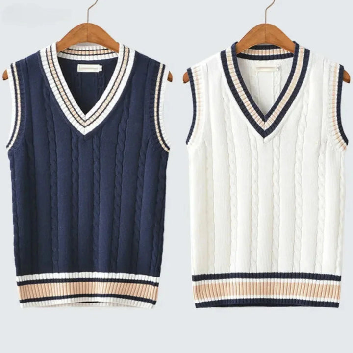 Gilet col V sans manches pour homme, coupe ajustée adaptée aux tenues polyvalentes.