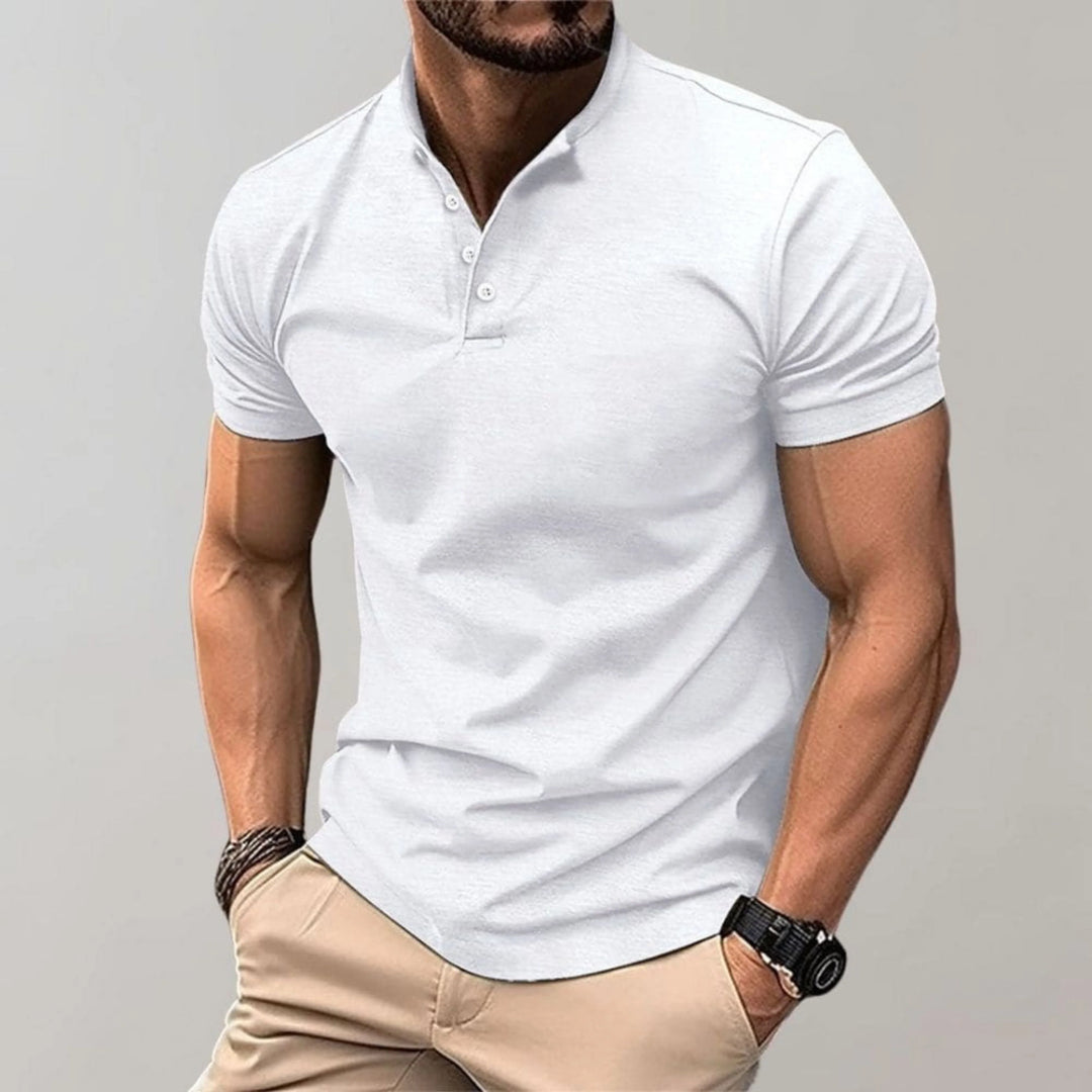 Polo Constantin pour homme, coupe décontractée et ligne raffinée adaptée aux tenues polyvalentes.
