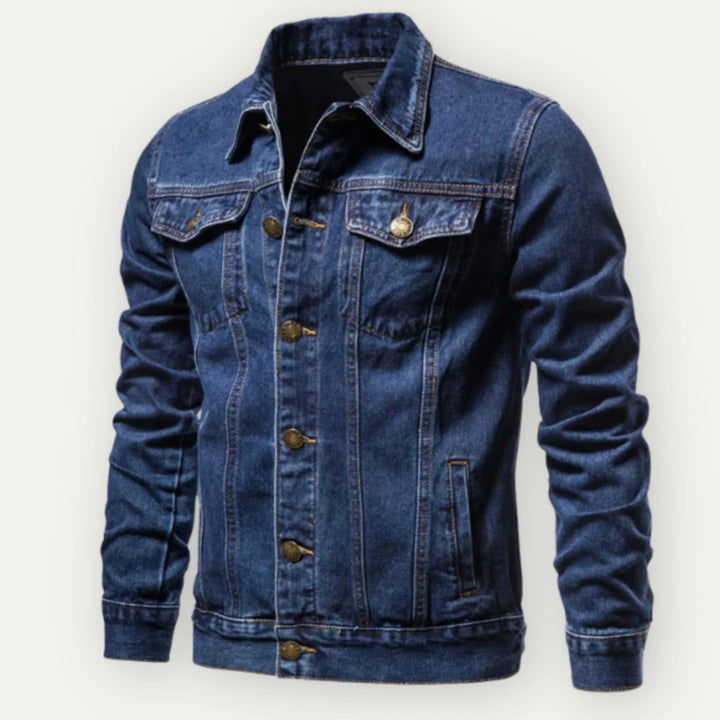 Veste trucker moderne pour homme, coupe classique et style rétro adapté aux tenues polyvalentes.