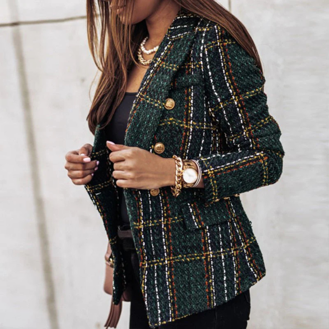 Blazer Rhea à motif carreaux pour femme, coupe structurée et tissu souple adapté aux tenues polyvalentes.