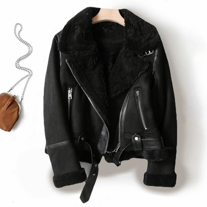le bomber adapté aux tenues polyvalentes.