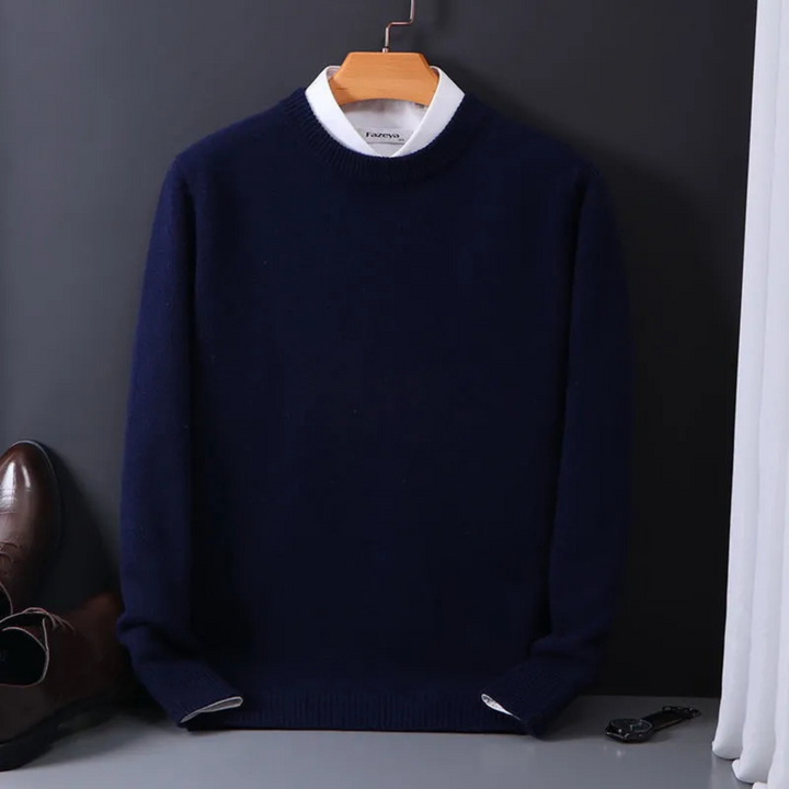 Pull Malo élégant pour homme, maille douce et coupe moderne adaptée aux tenues polyvalentes.
