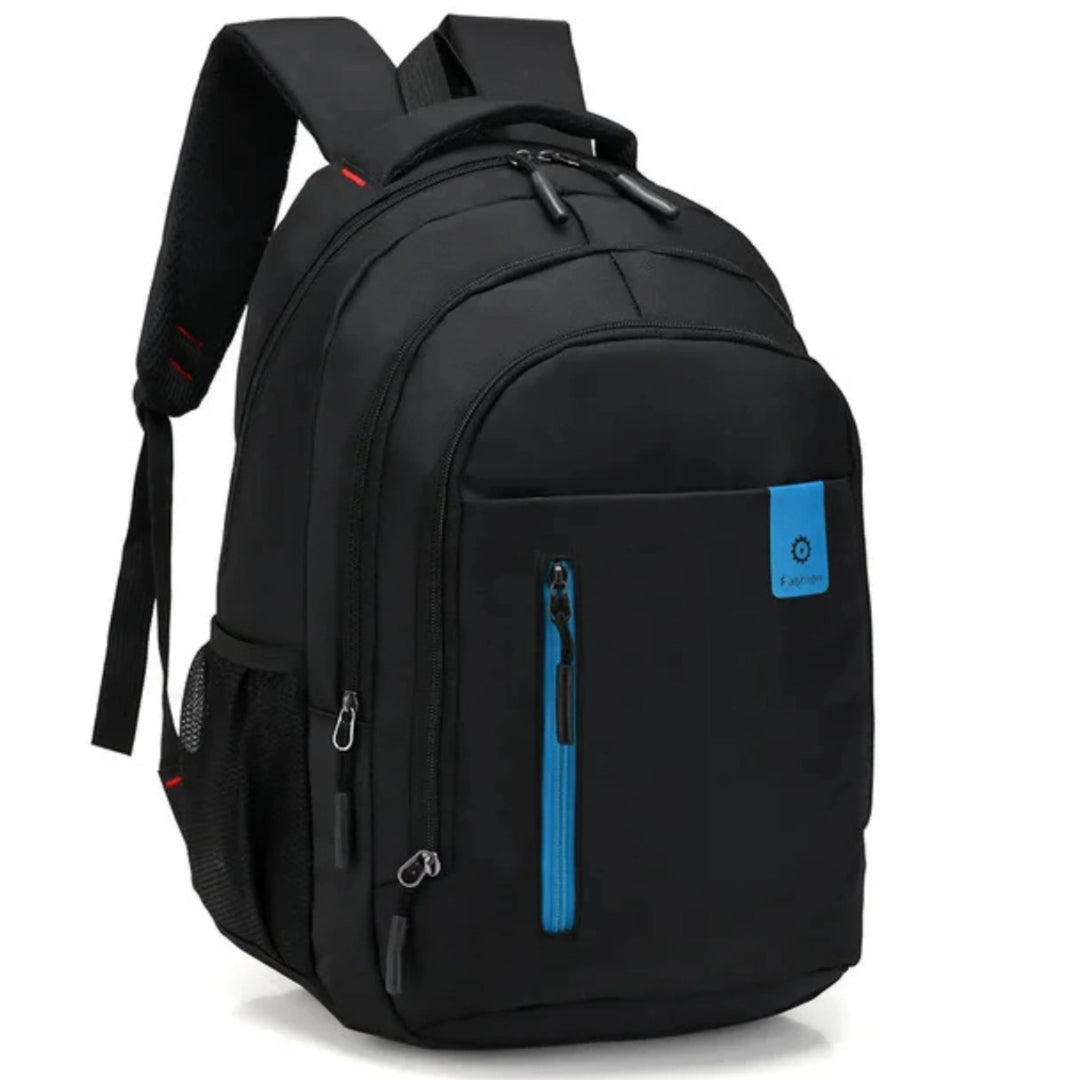 Sac à dos de voyage pour homme, traitement imperméable et capacité généreuse adaptée aux déplacements.