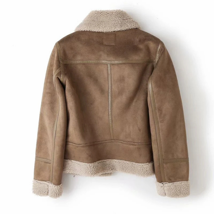 le bomber adapté aux tenues polyvalentes.