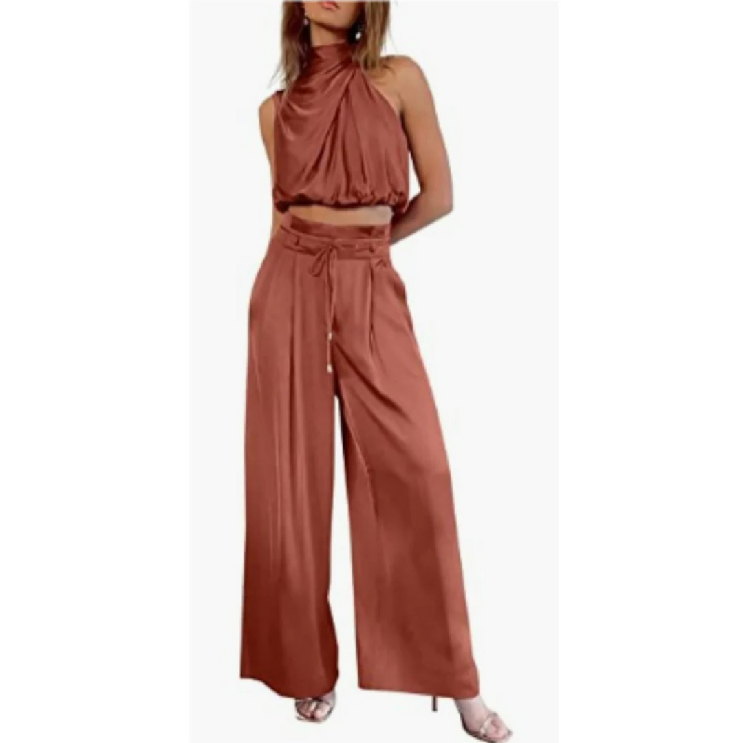 Jumpsuit d'été pour femme, coupe légère et tissu fluide adapté aux vacances estivales.
