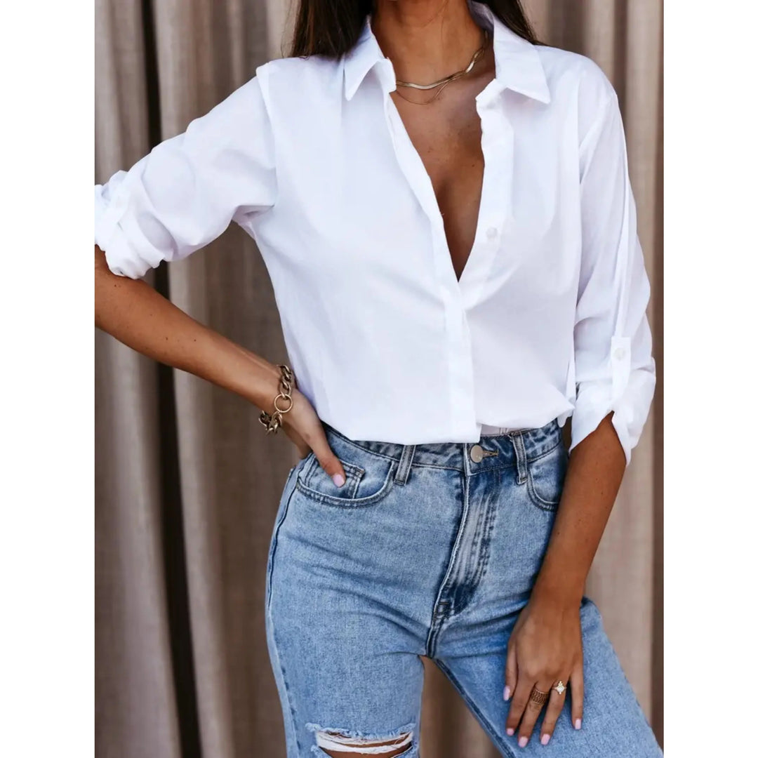 Chemise Classique pour Femme | Manches Longues, Épurée & Toute Saison adapté aux tenues polyvalentes.