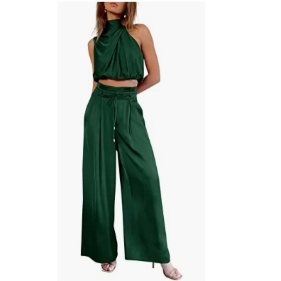 Jumpsuit d'été pour femme, coupe légère et tissu fluide adapté aux vacances estivales.