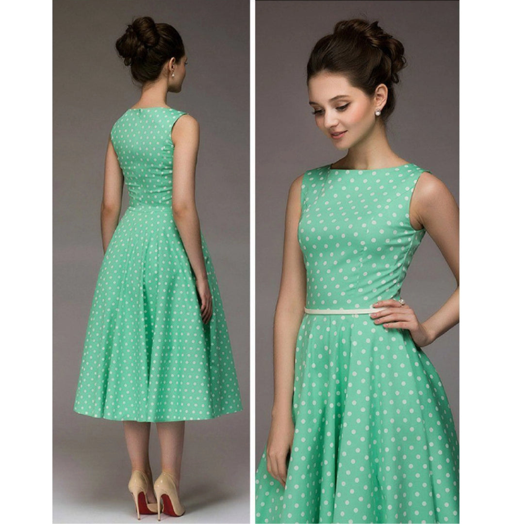 Robe à pois pour femme, coupe raffinée et motif rétro adapté aux tenues polyvalentes.
