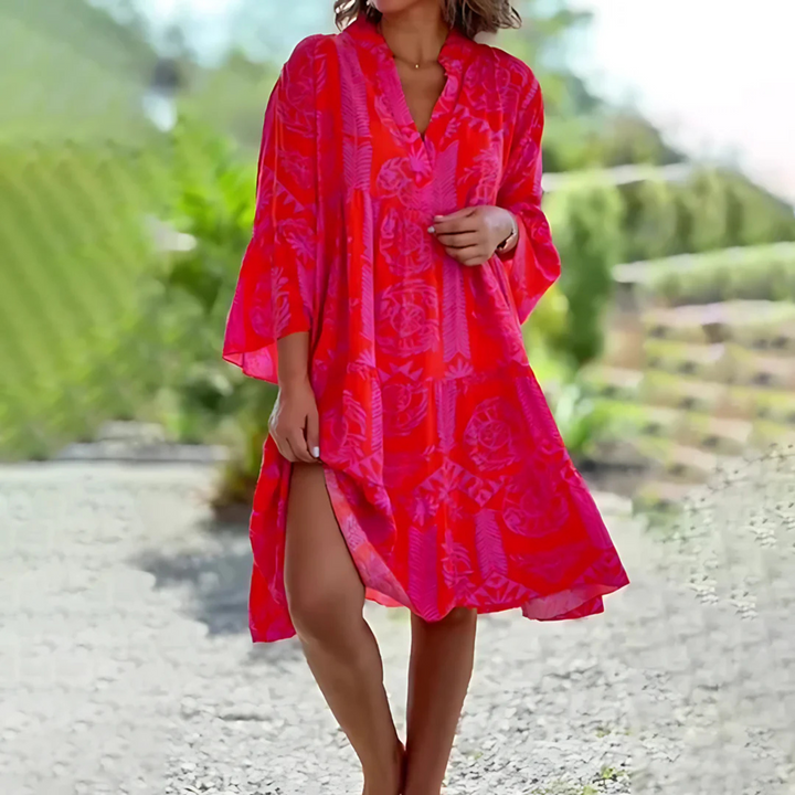 Robe d'été pour femme, coupe légère et ligne tendance adaptée aux journées ensoleillées.