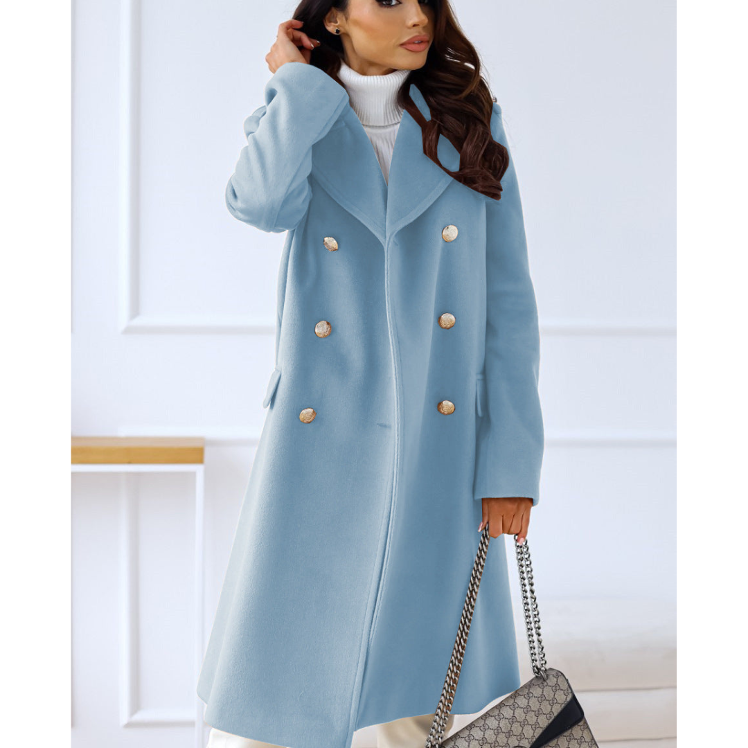 Manteau Elicia élégant pour femme, coupe raffinée et matière chaude adaptée aux journées hivernales.