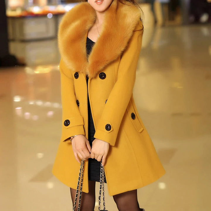 le manteau adapté aux tenues polyvalentes.