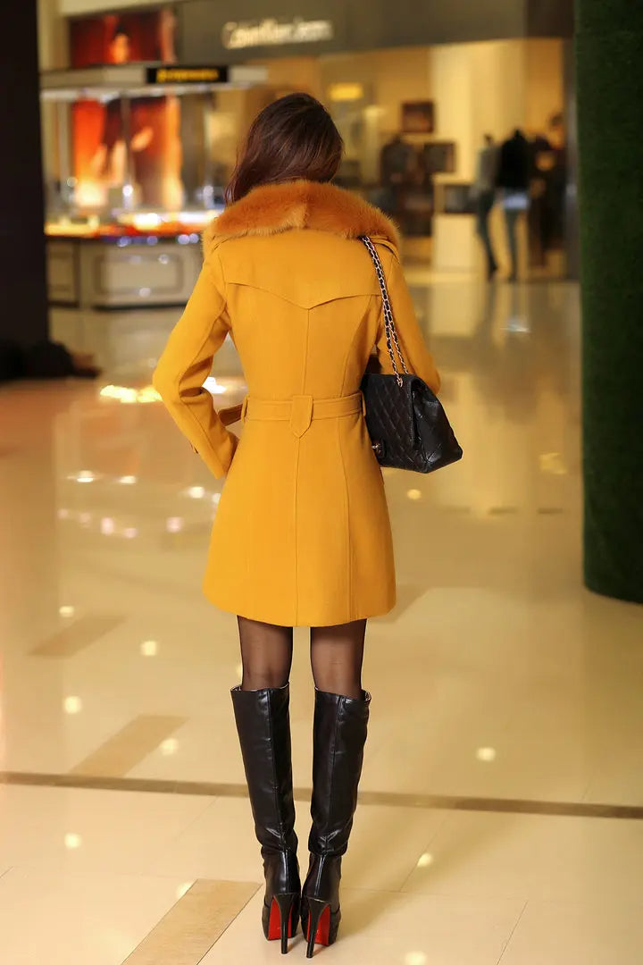 le manteau adapté aux tenues polyvalentes.