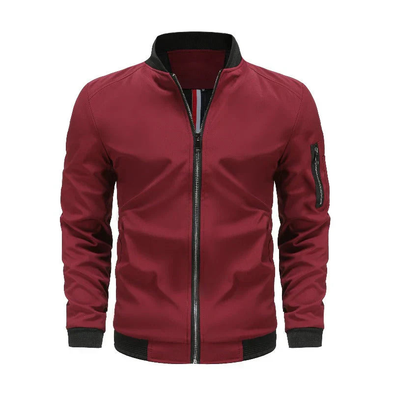 Veste bomber Alexandre zippée pour homme, coupe moderne adaptée aux tenues urbaines automnales.