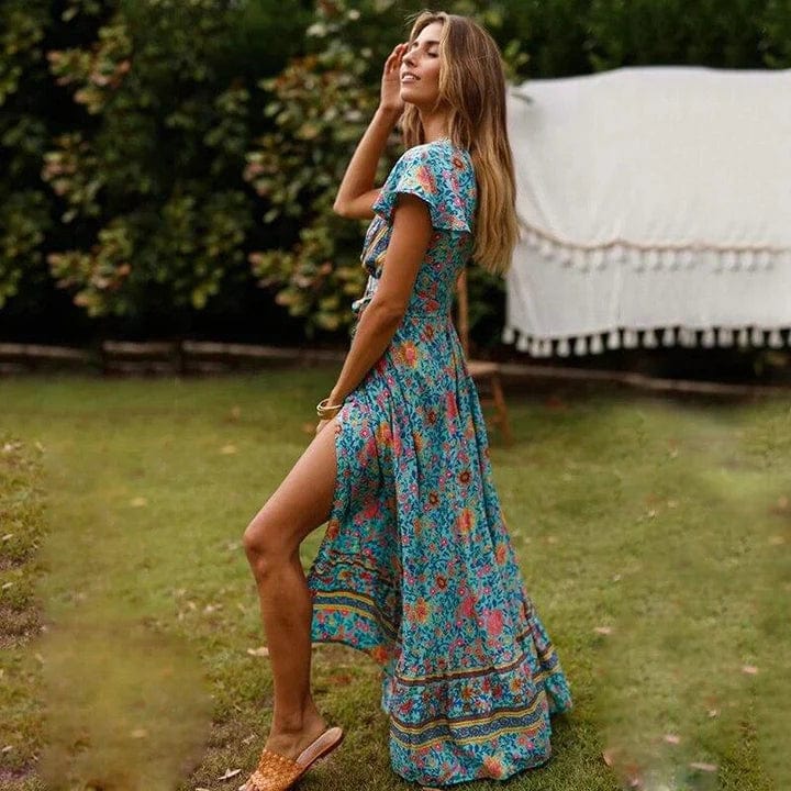 Robe Aude longue bohème portefeuille pour femme, coupe fluide adaptée aux journées estivales et sorties en plein air.