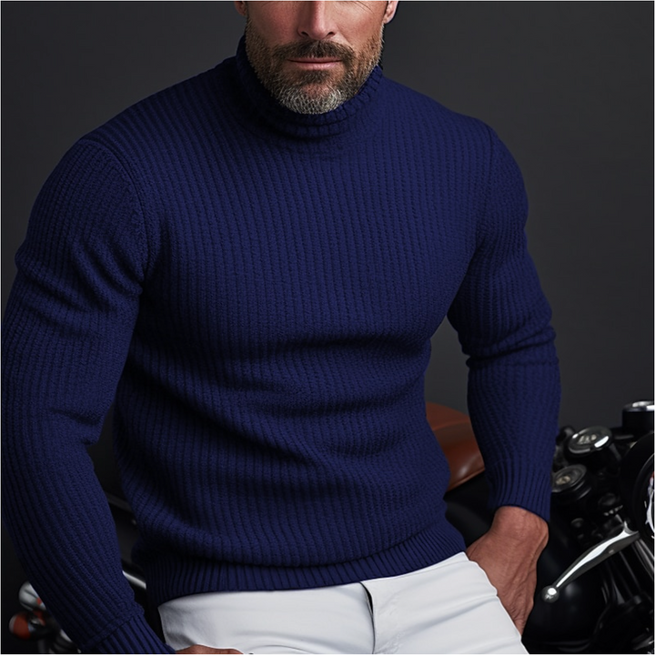 Pull Belezza col roulé pour homme, maille douce adaptée aux tenues hivernales.