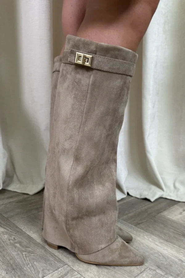 Bottes hautes à talon carré Bérénice pour femme, détail de la matière