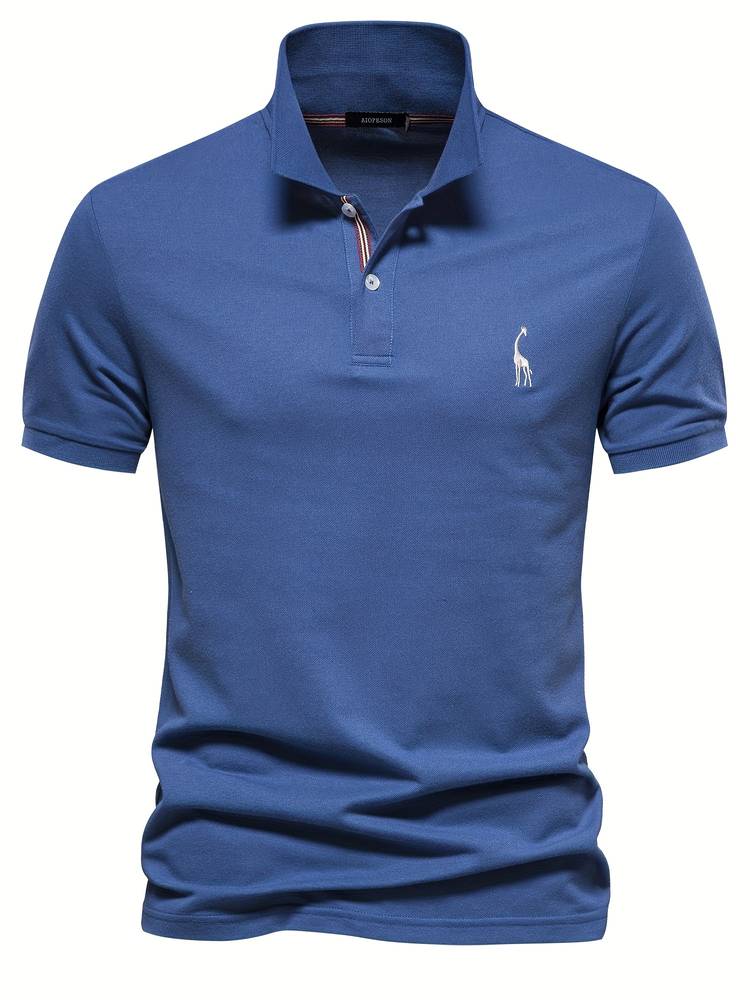 Polo homme de coupe slim, couleur bleue, avec un col classique et un logo de girafe brodé sur la poitrine. Un modèle élégant et dynamique, parfait pour apporter une touche de fraîcheur et de modernité à votre garde-robe.