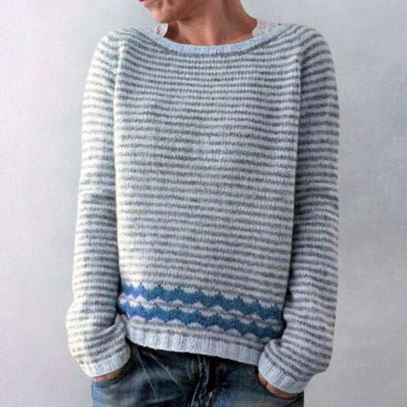 Pull Bramwell norvégien pour femme, motif traditionnel adapté aux tenues hivernales cocooning.