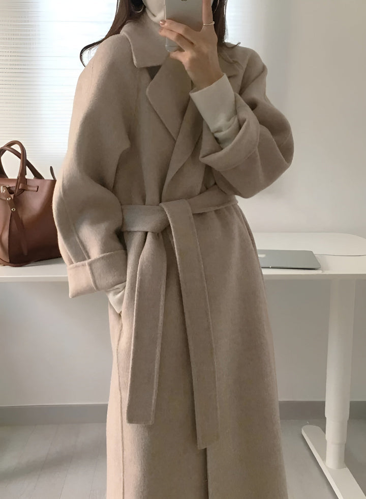 Manteau long Capucine pour femme, vue de côté