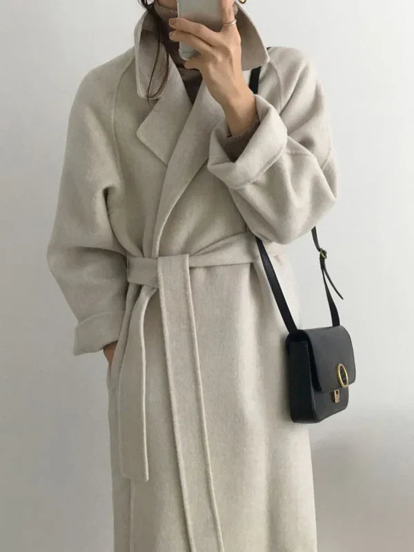 Manteau long Capucine pour femme, vue de face