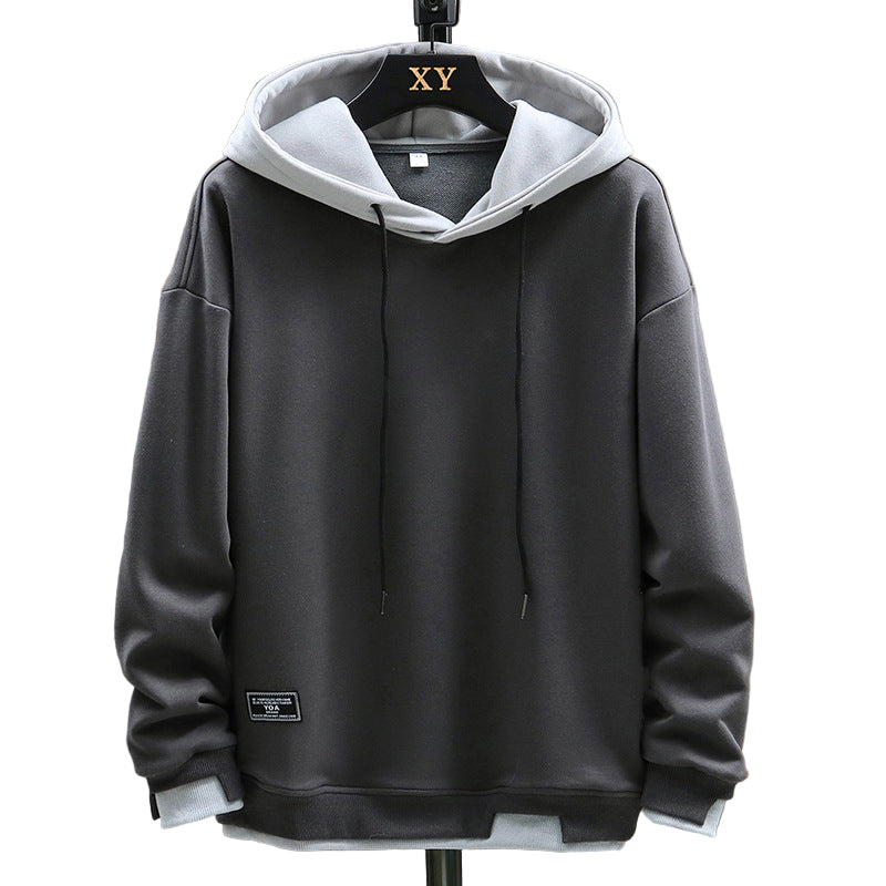Sweat à capuche Émilien pour homme, matière douce adaptée aux tenues cocooning mi-saison.