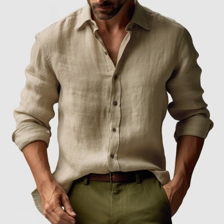 Chemise Hubert vintage pour homme à manches longues, coupe rétro adaptée aux tenues décontractées.