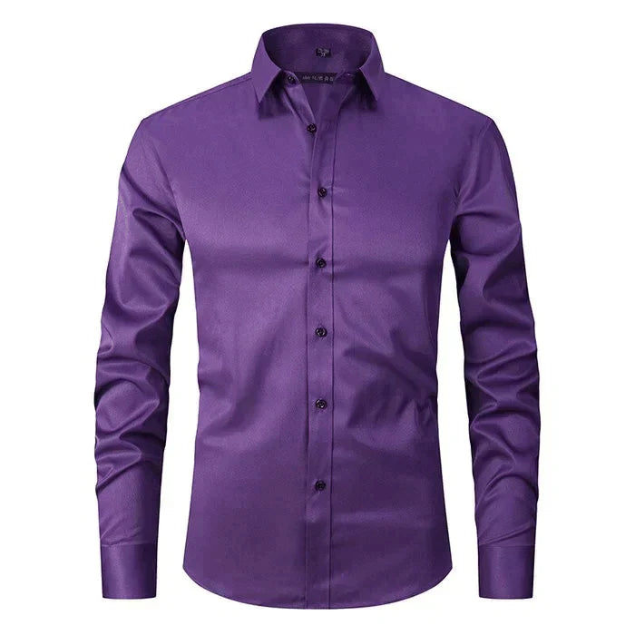 Chemise homme Léon à manches longues violette, coupe slim tendance et finition élégante, parfaite pour un look moderne, raffiné et audacieux.