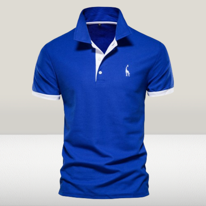 Polo pour homme à manches courtes de couleur bleu vif, avec col classique, patte de boutonnage blanche contrastée et finitions blanches aux manches, présenté sur fond clair.