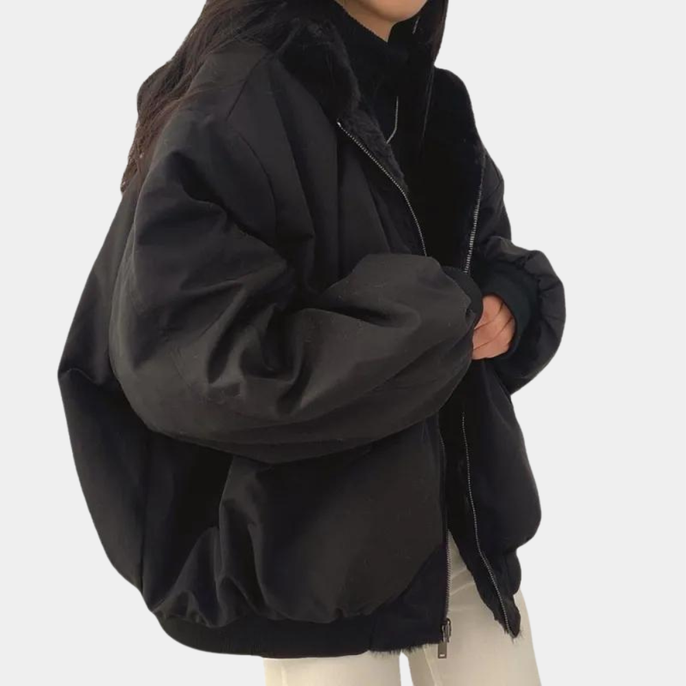 Veste Rosalie d'hiver double couche à capuche pour femme, isolation adaptée aux tenues hivernales polyvalentes.