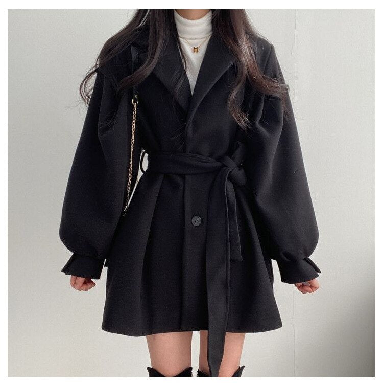 le manteau adapté aux tenues polyvalentes.