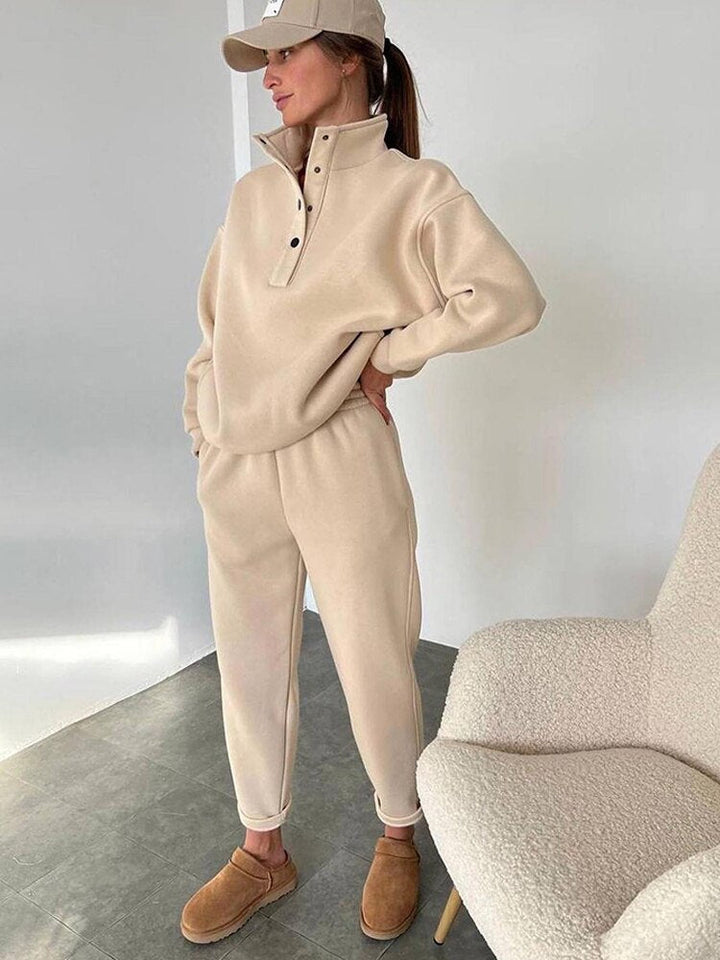 l'ensemble sweat adapté aux tenues polyvalentes.