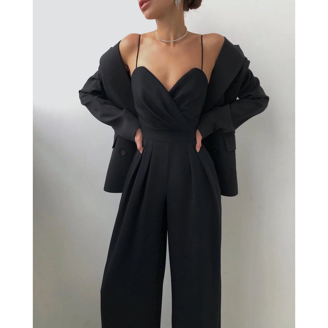 Combinaison Sanaa confortable pour femme, coupe moderne et ligne polyvalente adaptée aux tenues du quotidien.