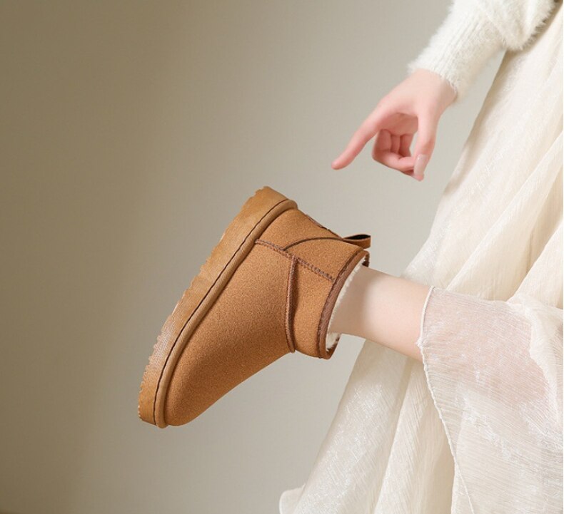 Bottines Solène étanches pour femme, doublure chaude adaptée aux tenues hivernales polyvalentes.