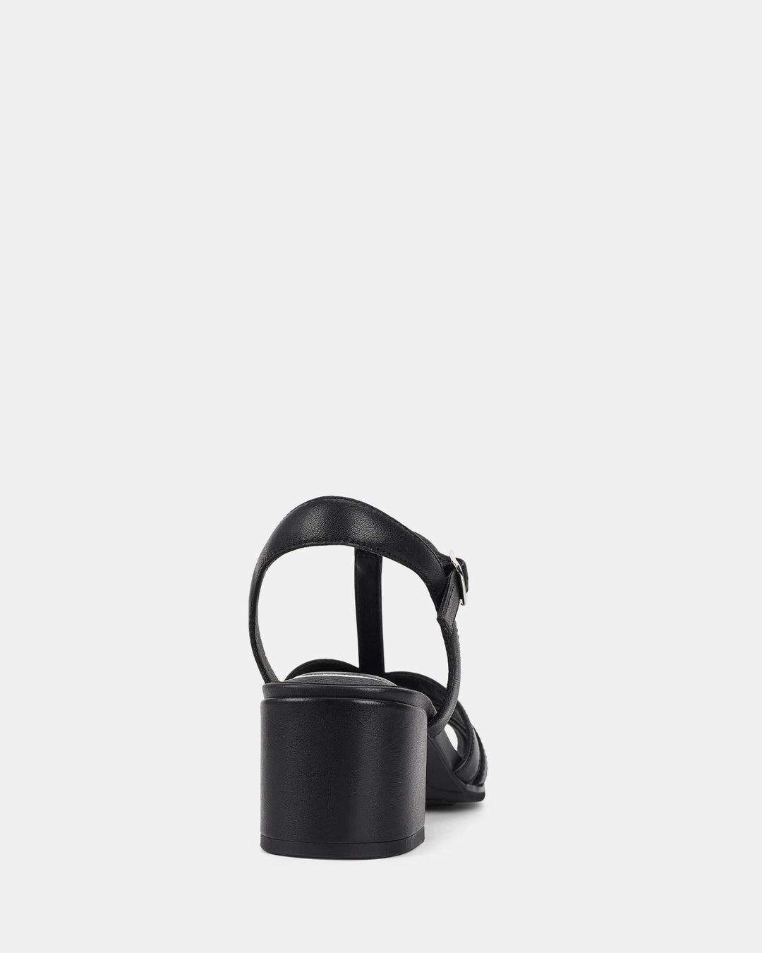 Vue arrière des sandales Tori à bride cheville et talon bloc pour femmes. Détail de la bride ajustable avec boucle métallique et talon bloc stable, offrant confort et soutien pour une allure moderne et élégante.