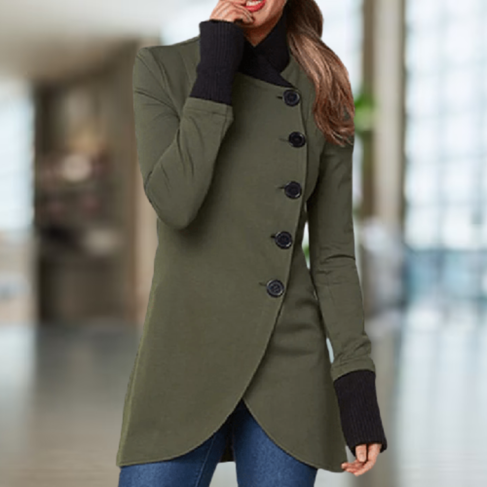 Manteau Cindi asymétrique pour femme, coupe distinctive et matière chaude adaptée à l'hiver.