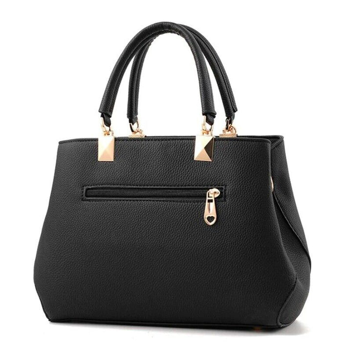 Sac Claudete élégant à bandoulière pour femme, ligne raffinée adaptée aux tenues polyvalentes.