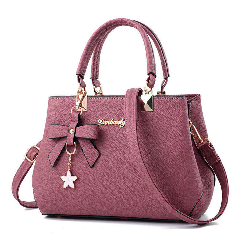 Sac Claudete élégant à bandoulière pour femme, ligne raffinée adaptée aux tenues polyvalentes.
