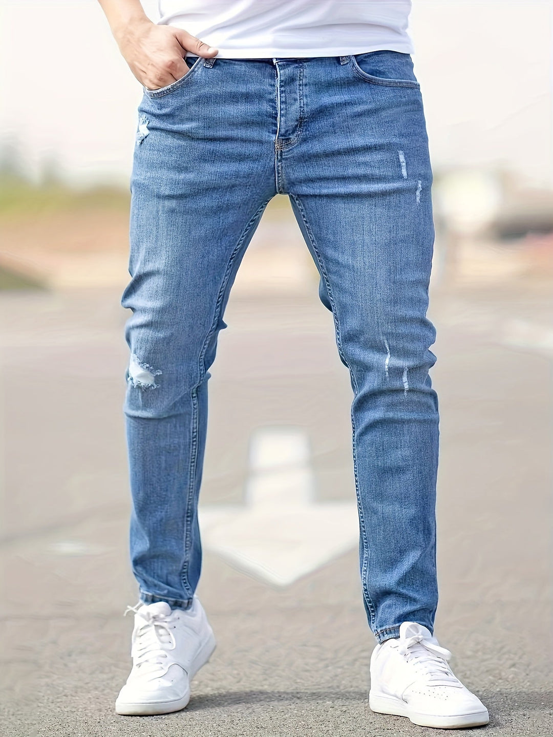 le jean adapté aux tenues polyvalentes.