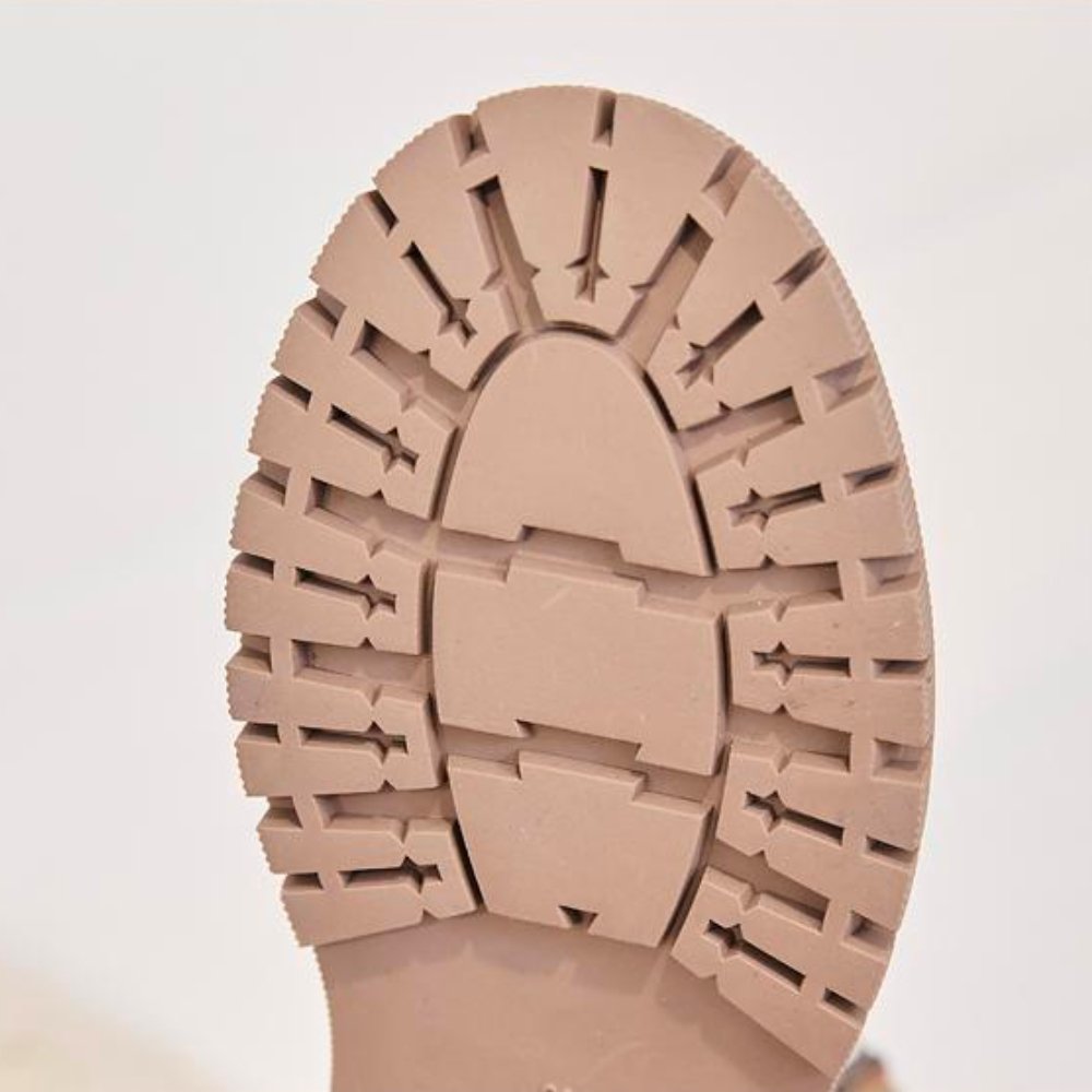 les bottes adapté aux tenues polyvalentes.